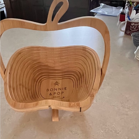 Bonnie and Pop Collapsible Fruit Basket - Picture 6 of 10